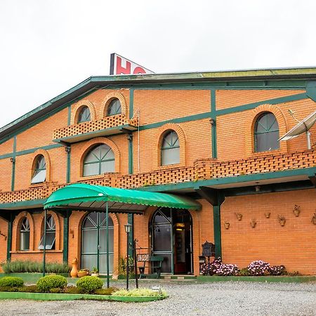Hotel Blumenpark Rio Negro  エクステリア 写真