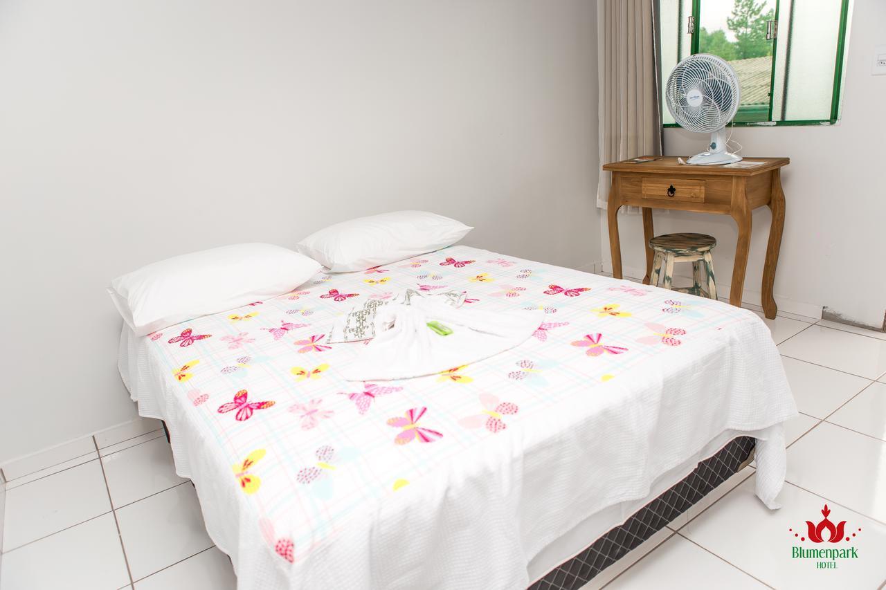 Hotel Blumenpark Rio Negro  エクステリア 写真